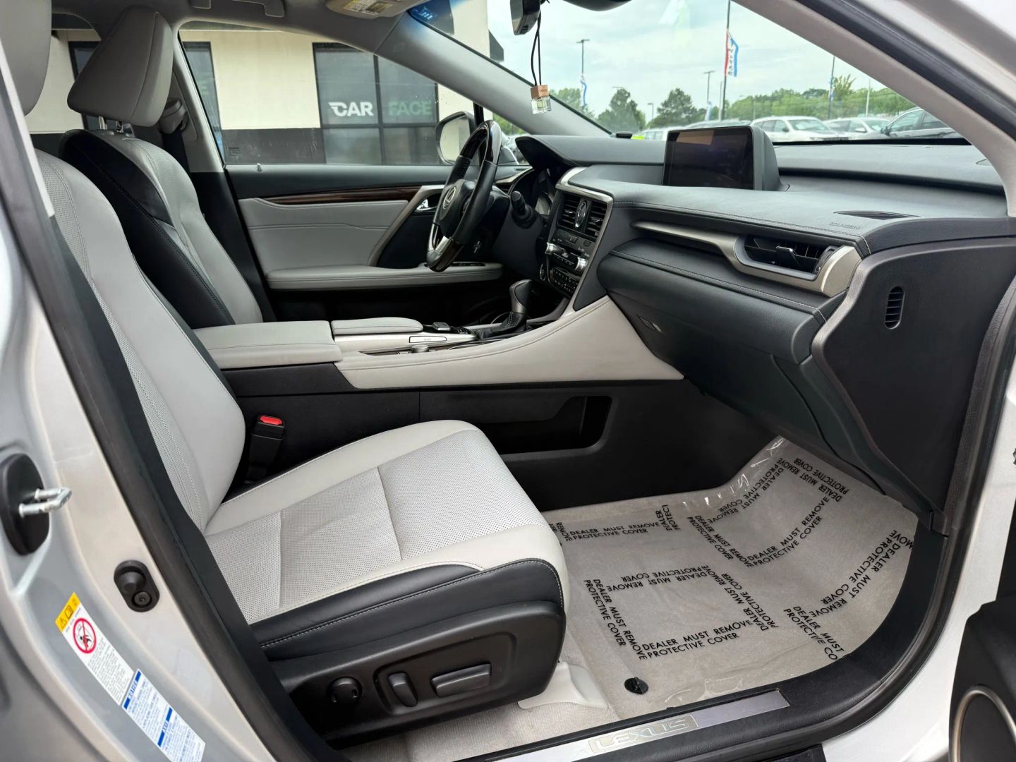 2019 Lexus Rx - Image 26