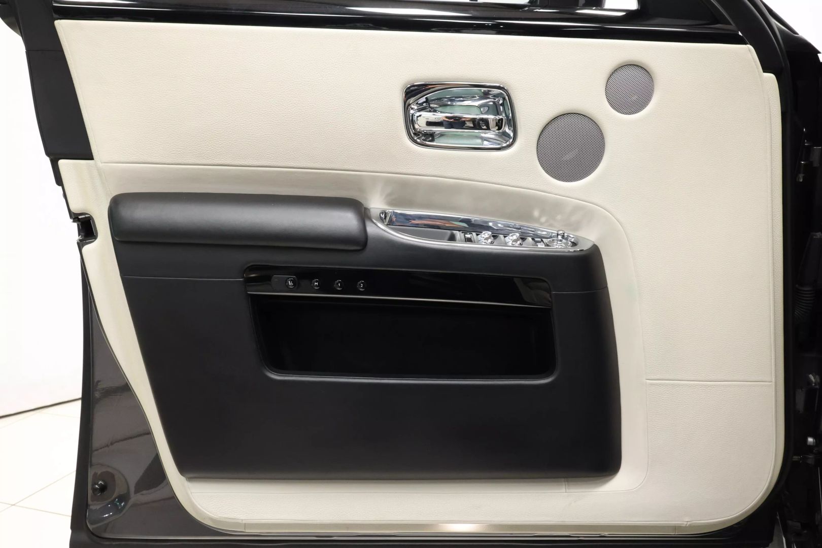 2015 Rolls-royce Ghost - Image 9