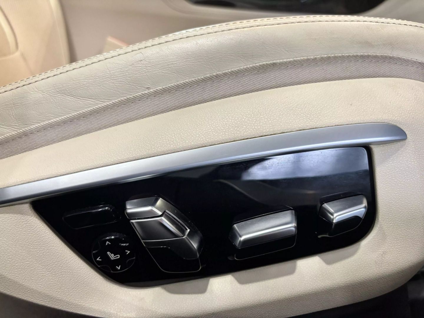 2017 Bmw 7 Series 740i Xdrive Sedan 4d - Image 21