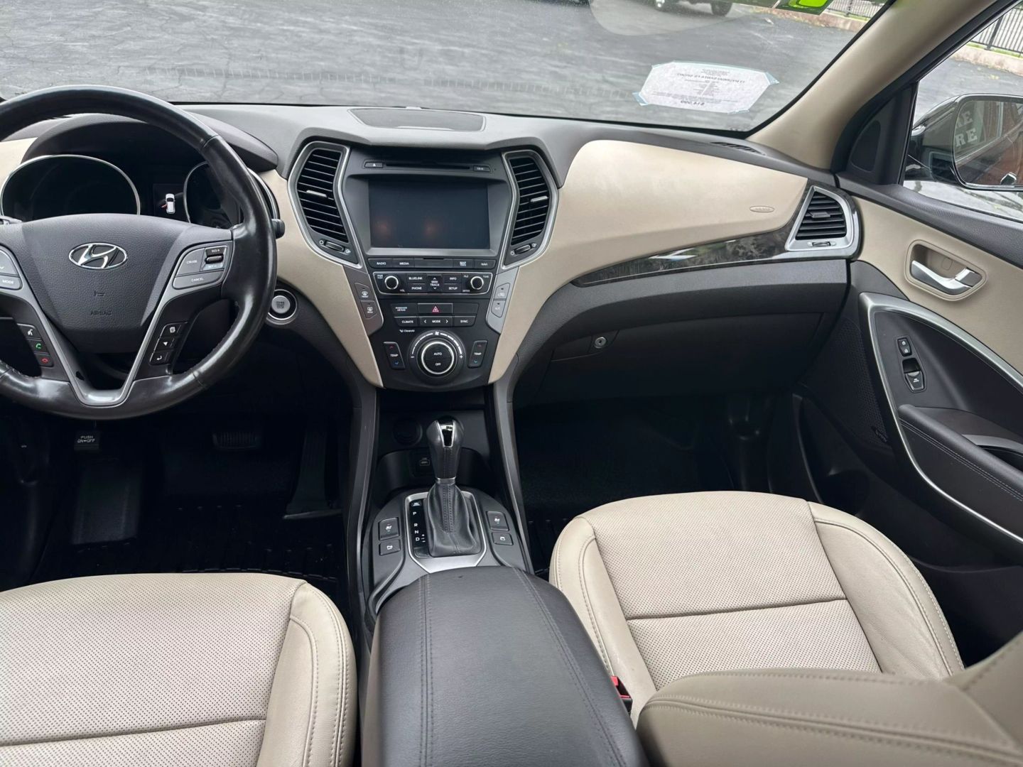 Image 4 of 2017 HYUNDAI SANTA FE SPORT