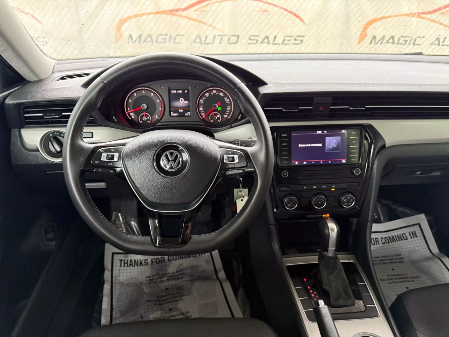 2021 Volkswagen Passat - Image 27