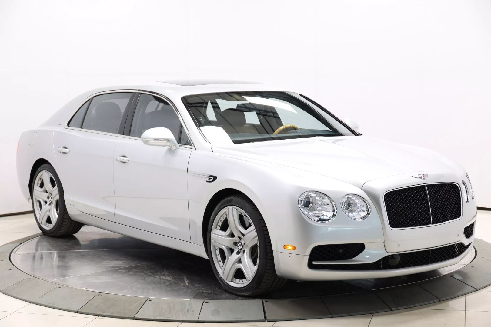 2017 Bentley Flying Spur - Image 105