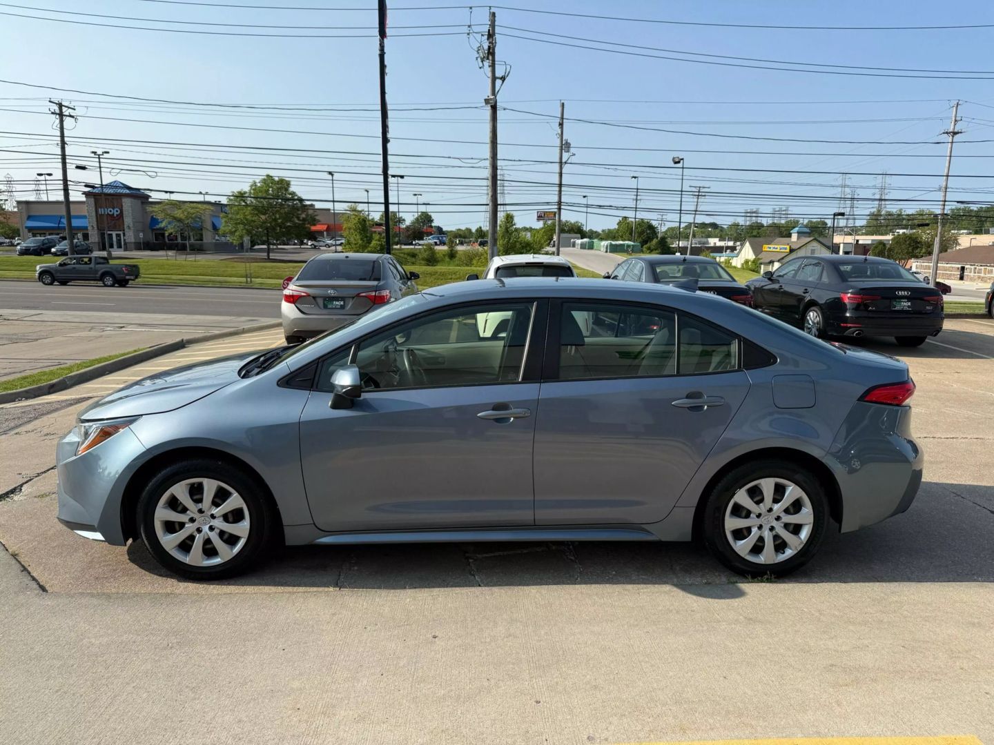 2022 Toyota Corolla - Image 6