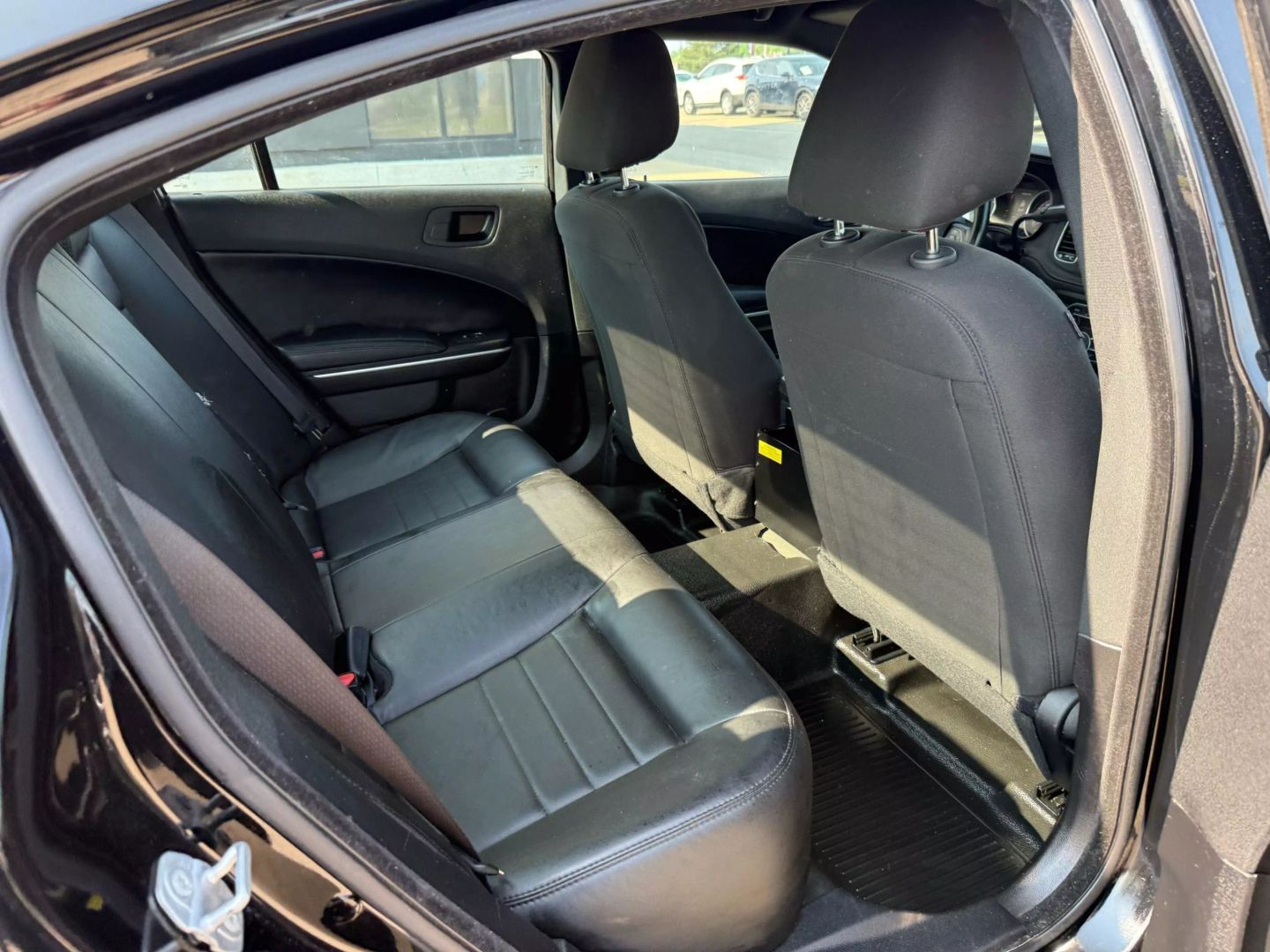 2021 Dodge Charger - Image 21