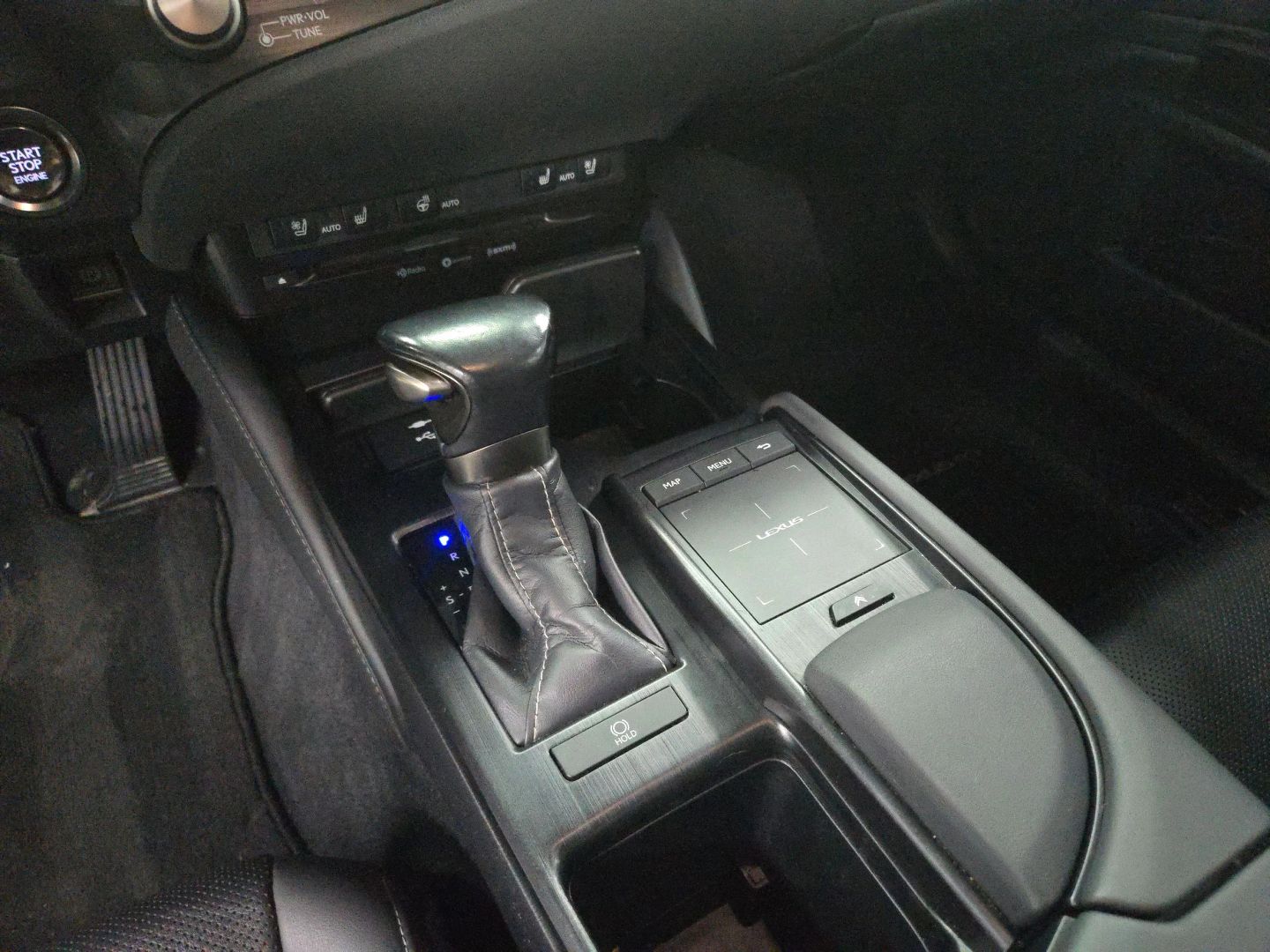 2021 Lexus Es - Image 16