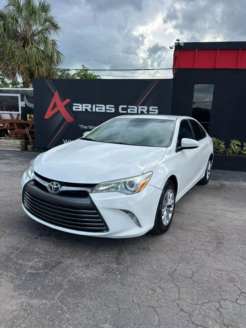 2015 Toyota Camry LE