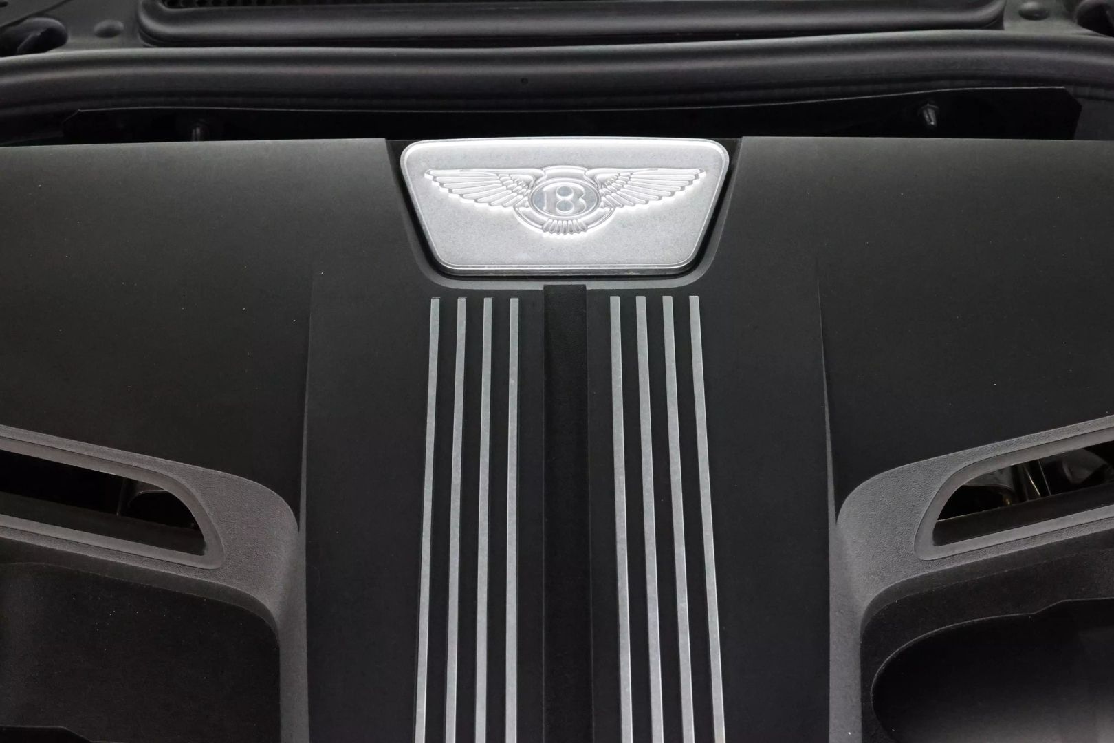 2016 Bentley Flying Spur - Image 104
