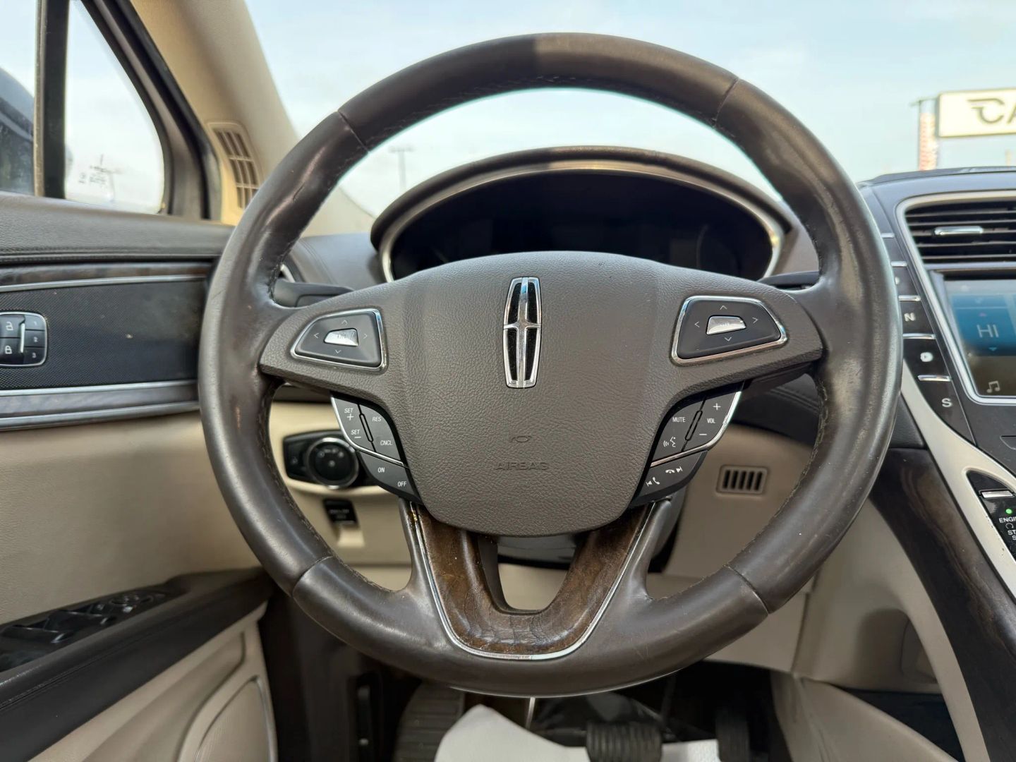 2016 Lincoln Mkx - Image 32
