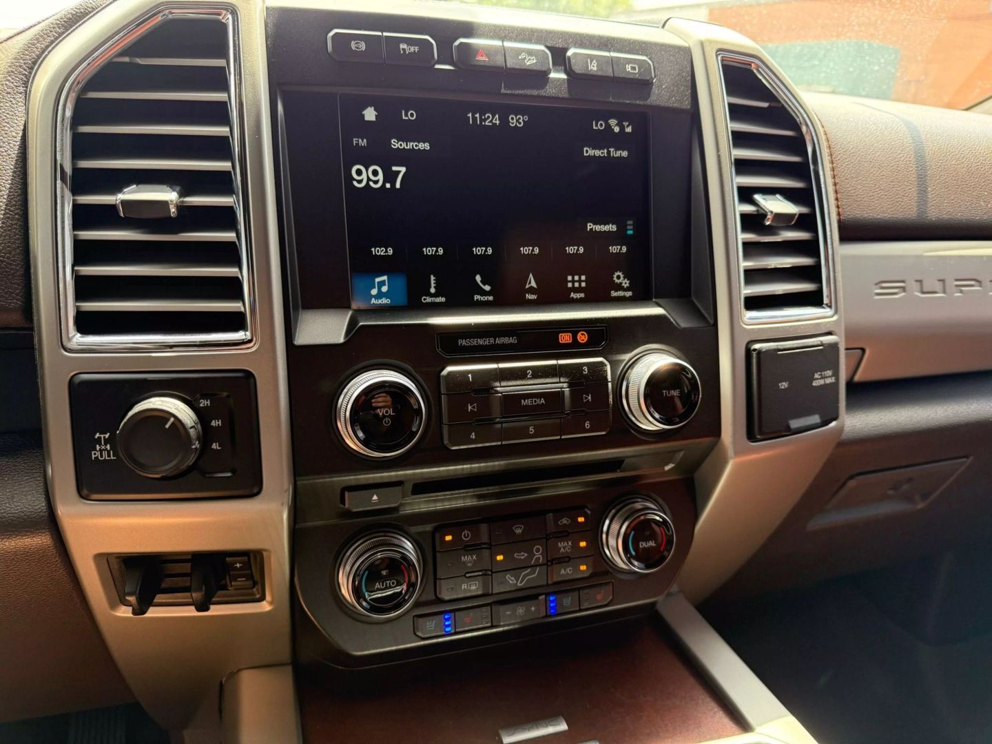 2018 Ford F250 Super Duty Crew Cab - Image 33