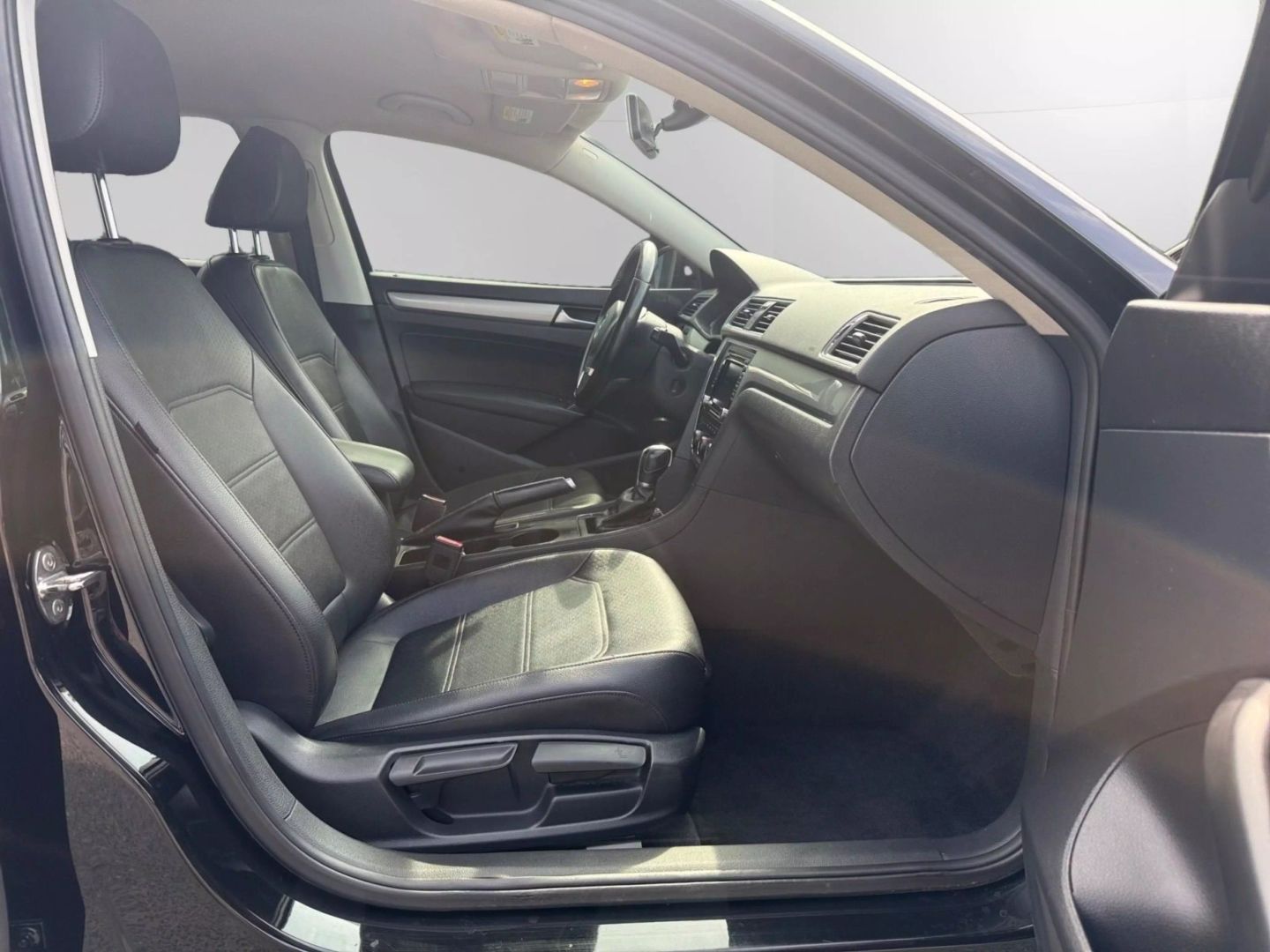 2015VOLKSWAGEN PASSAT for sale in Stafford VA