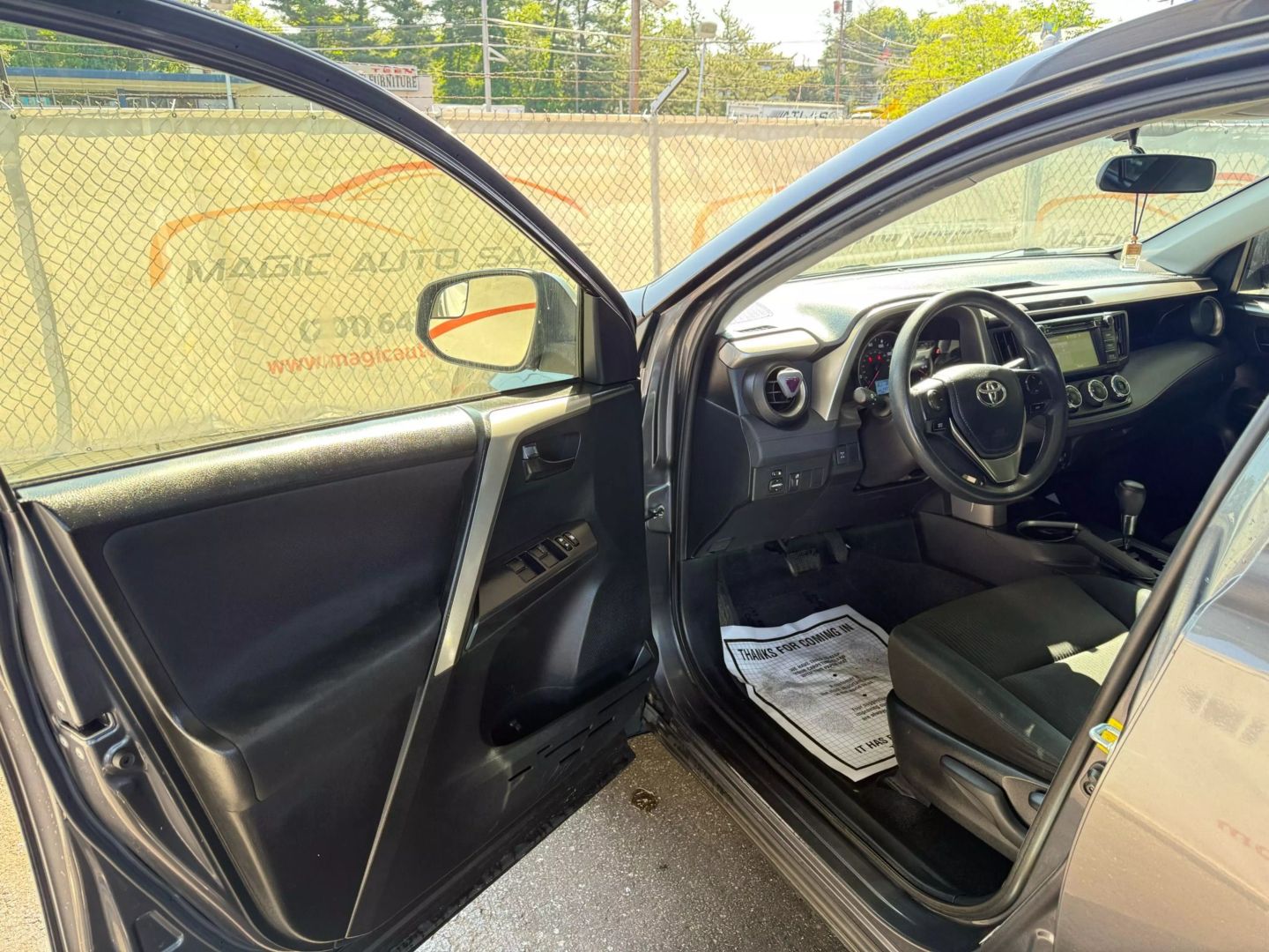 2016 Toyota Rav4 - Image 14
