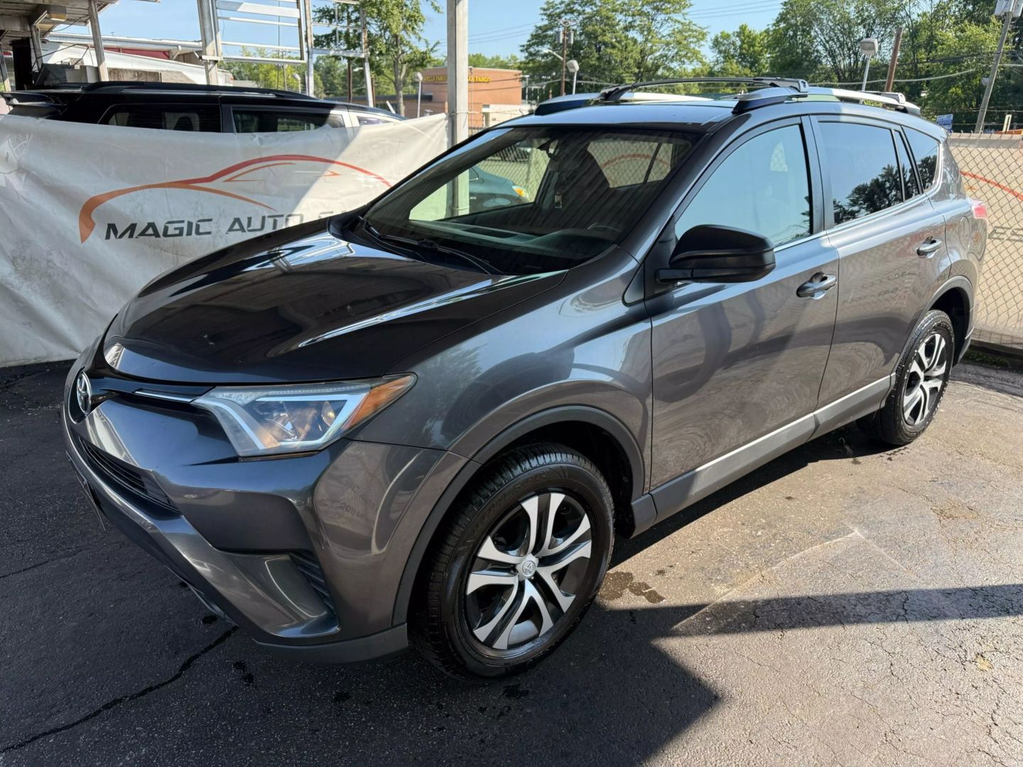 2016 Toyota Rav4 - Image 8