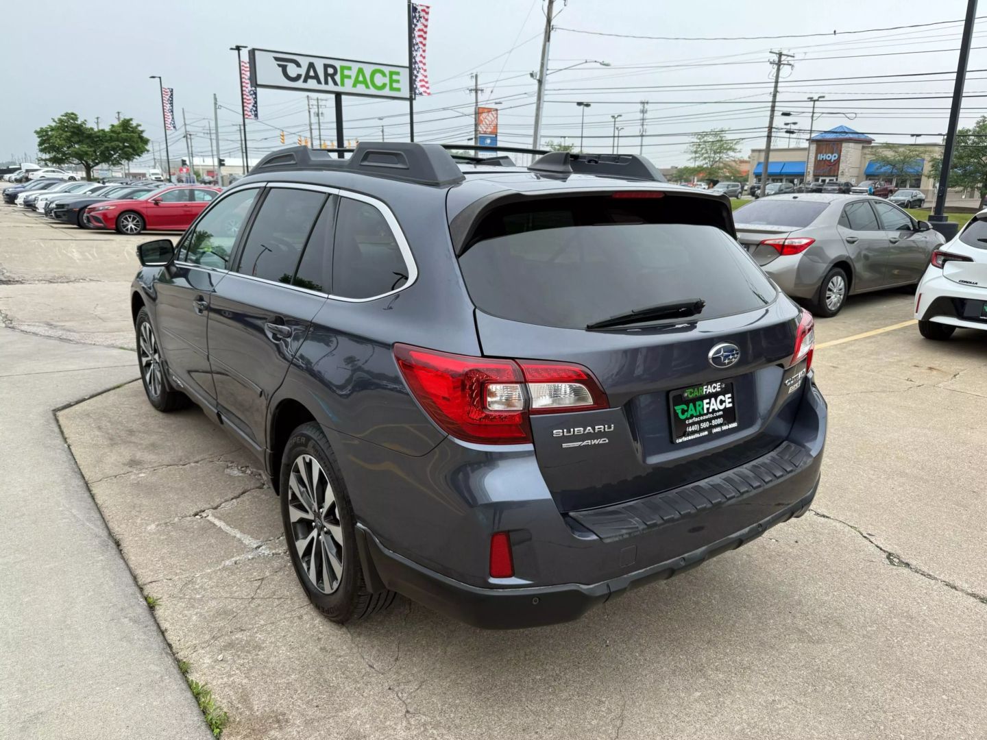 2017 Subaru Outback - Image 8