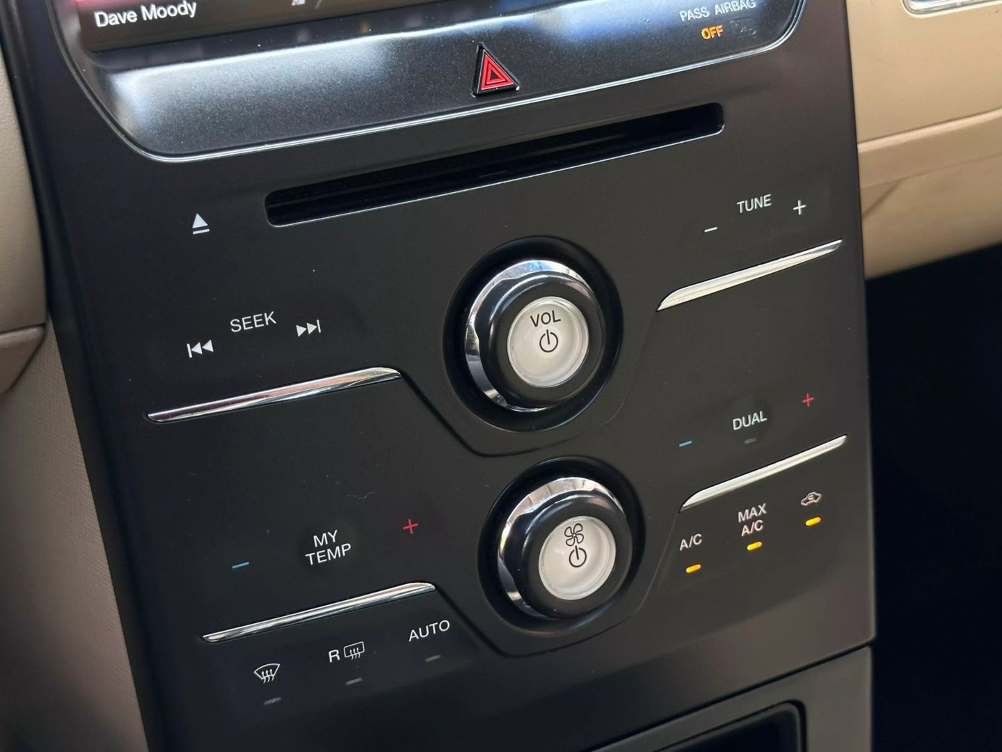 2014 Ford Flex - Image 39