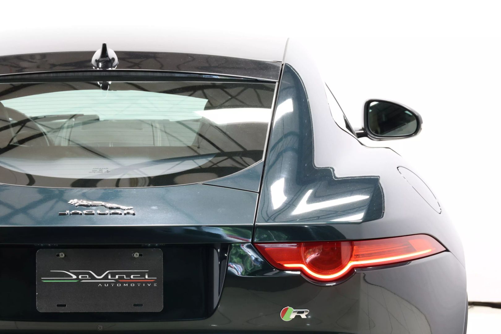 2015 Jaguar F-type - Image 43