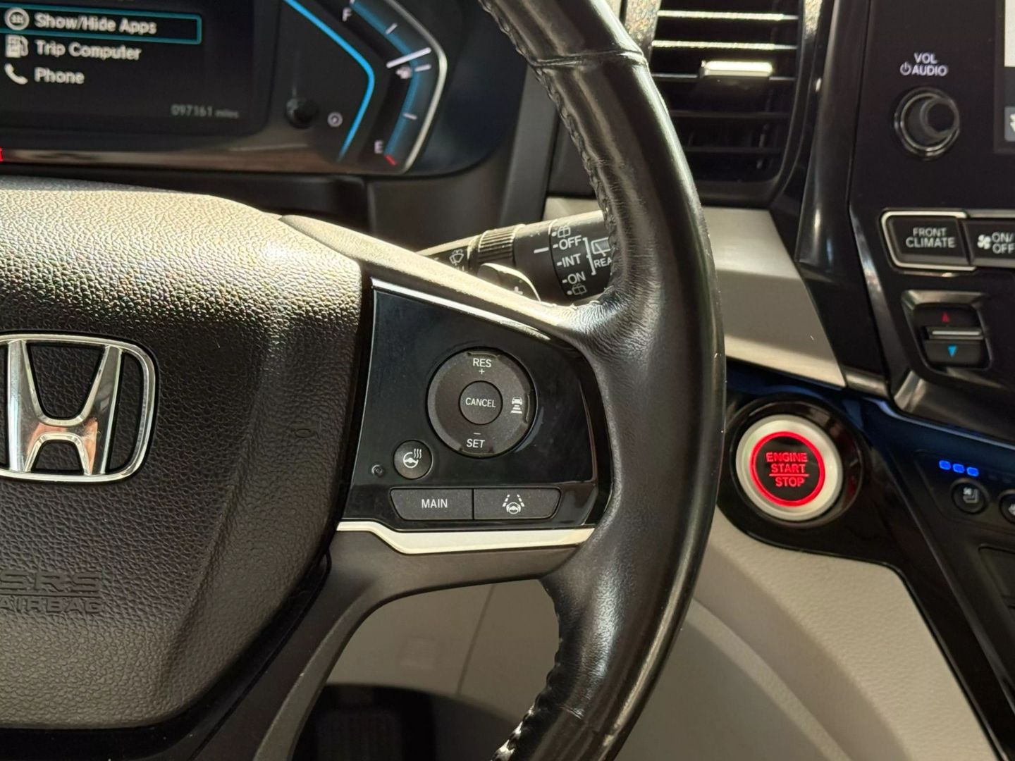 2018 Honda Odyssey - Image 35