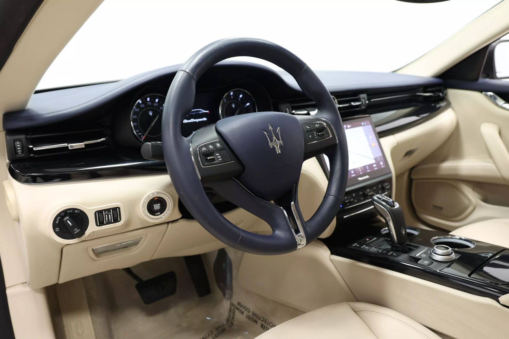 2021 Maserati Quattroporte - Image 2