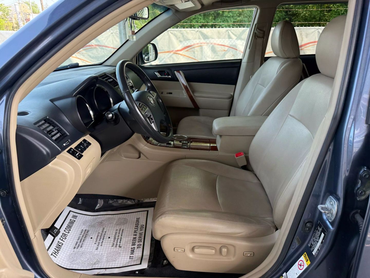 2013 Toyota Highlander - Image 15