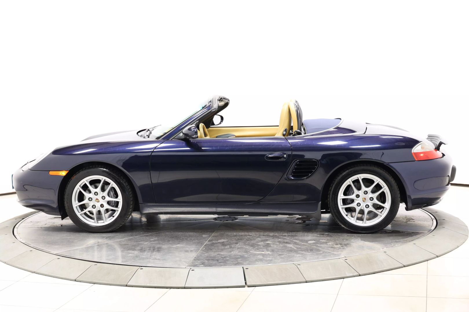 2003 Porsche Boxster - Image 5