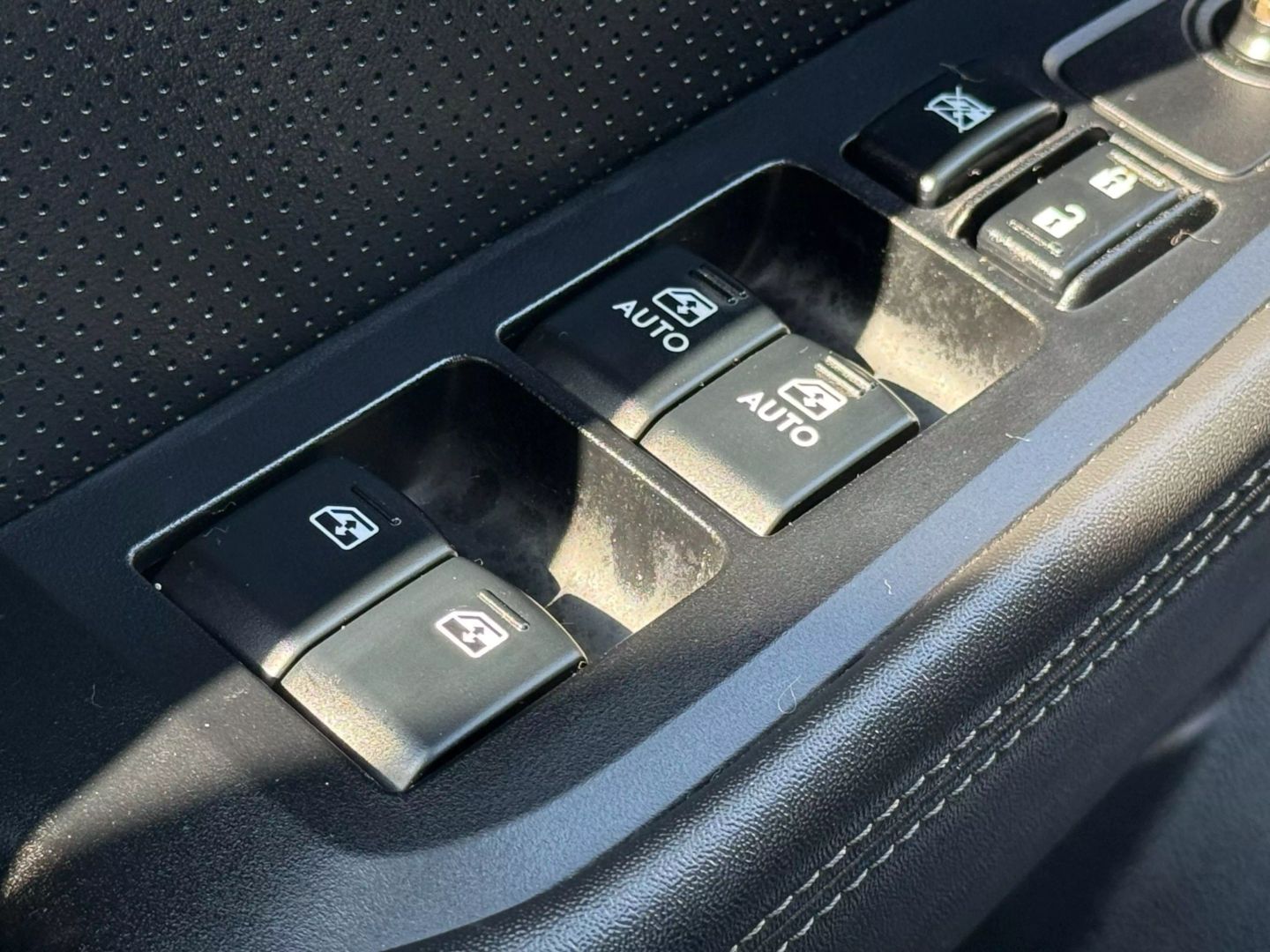 2015 Subaru Outback - Image 46