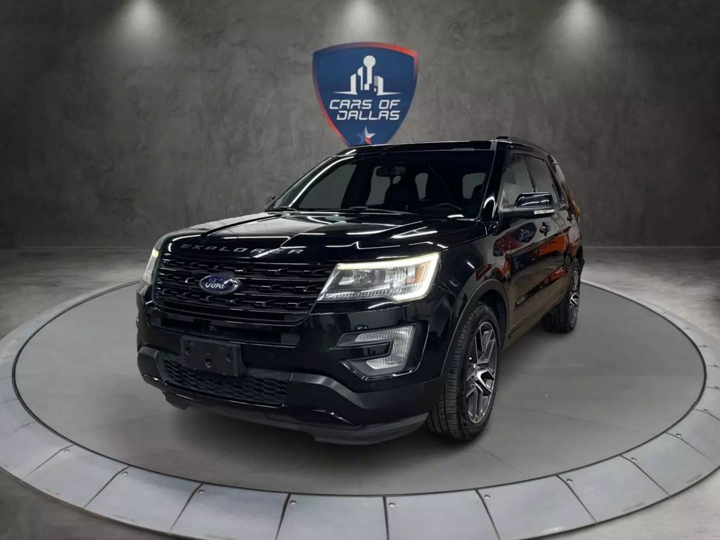 2016 Ford Explorer - Image 1