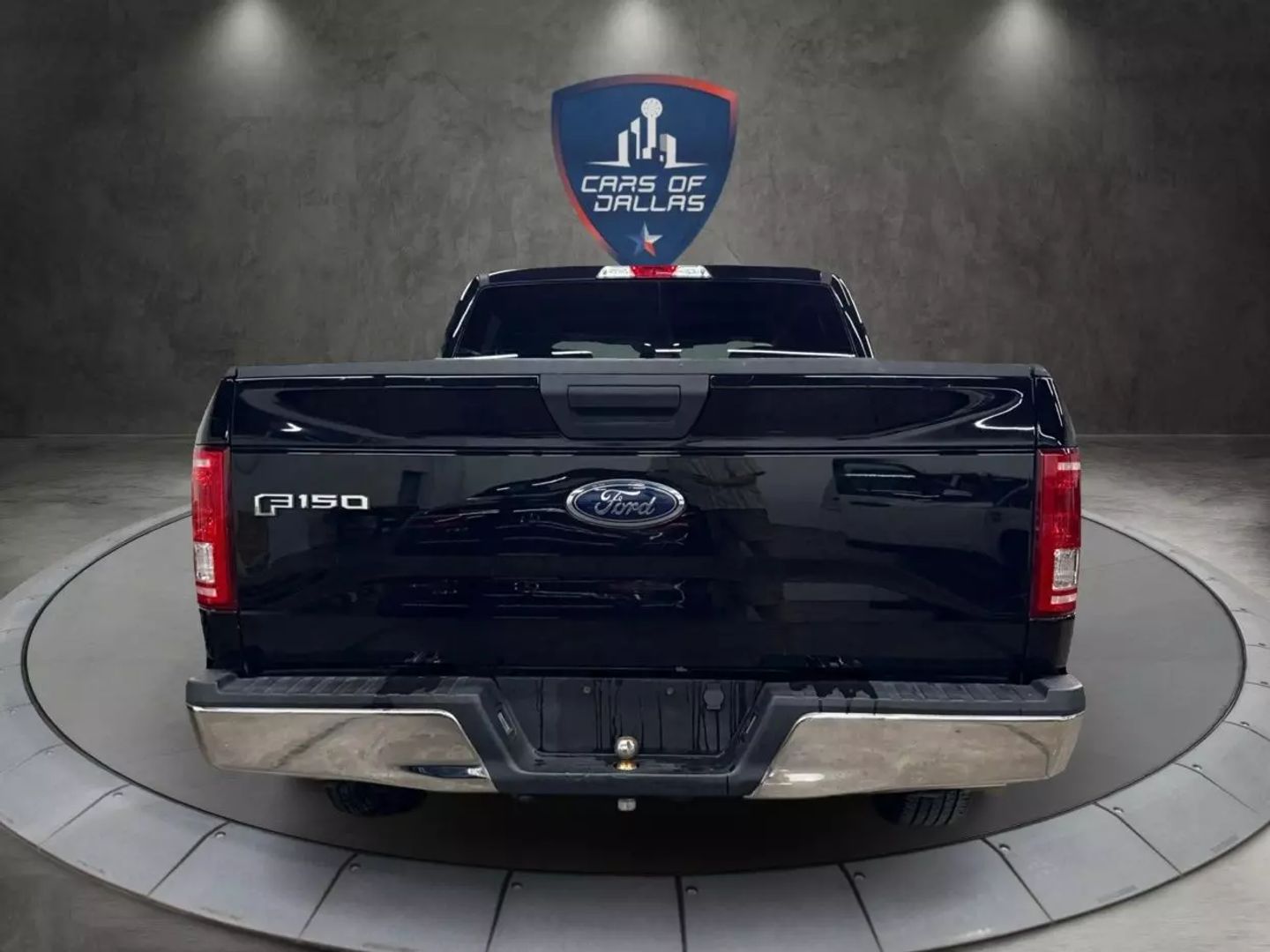 2017 Ford F150 Supercrew Cab - Image 4