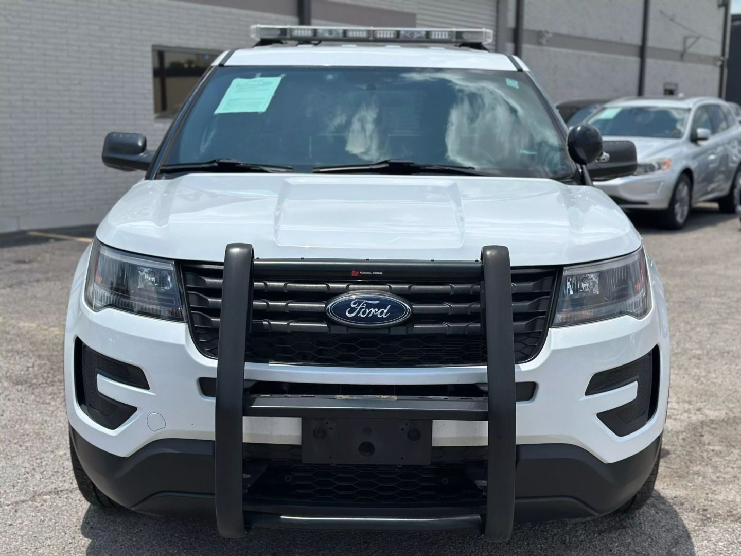 2019 Ford Explorer - Image 10