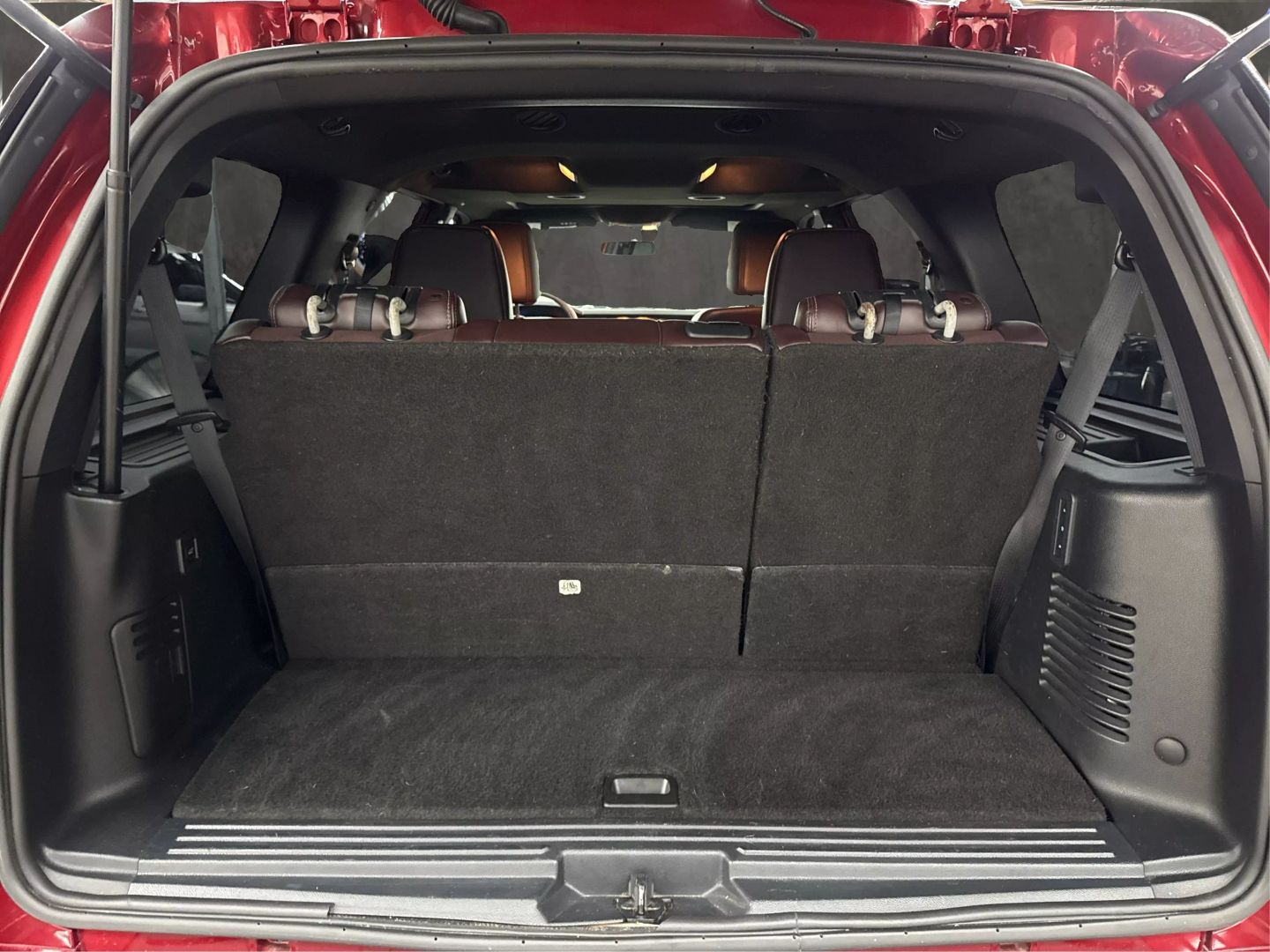 2017 Ford Expedition - Image 12