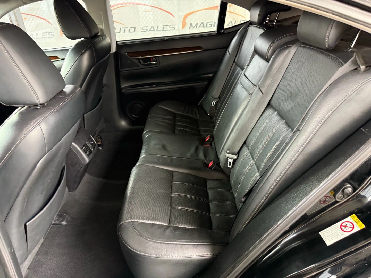 2016 Lexus Es - Image 18
