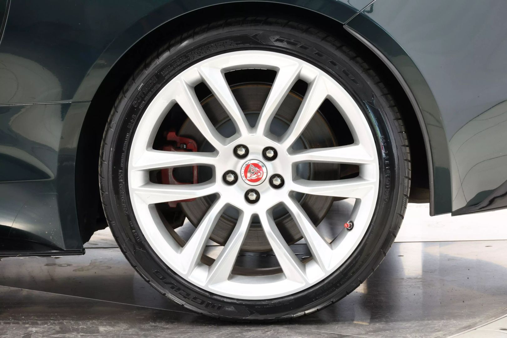 2015 Jaguar F-type - Image 80