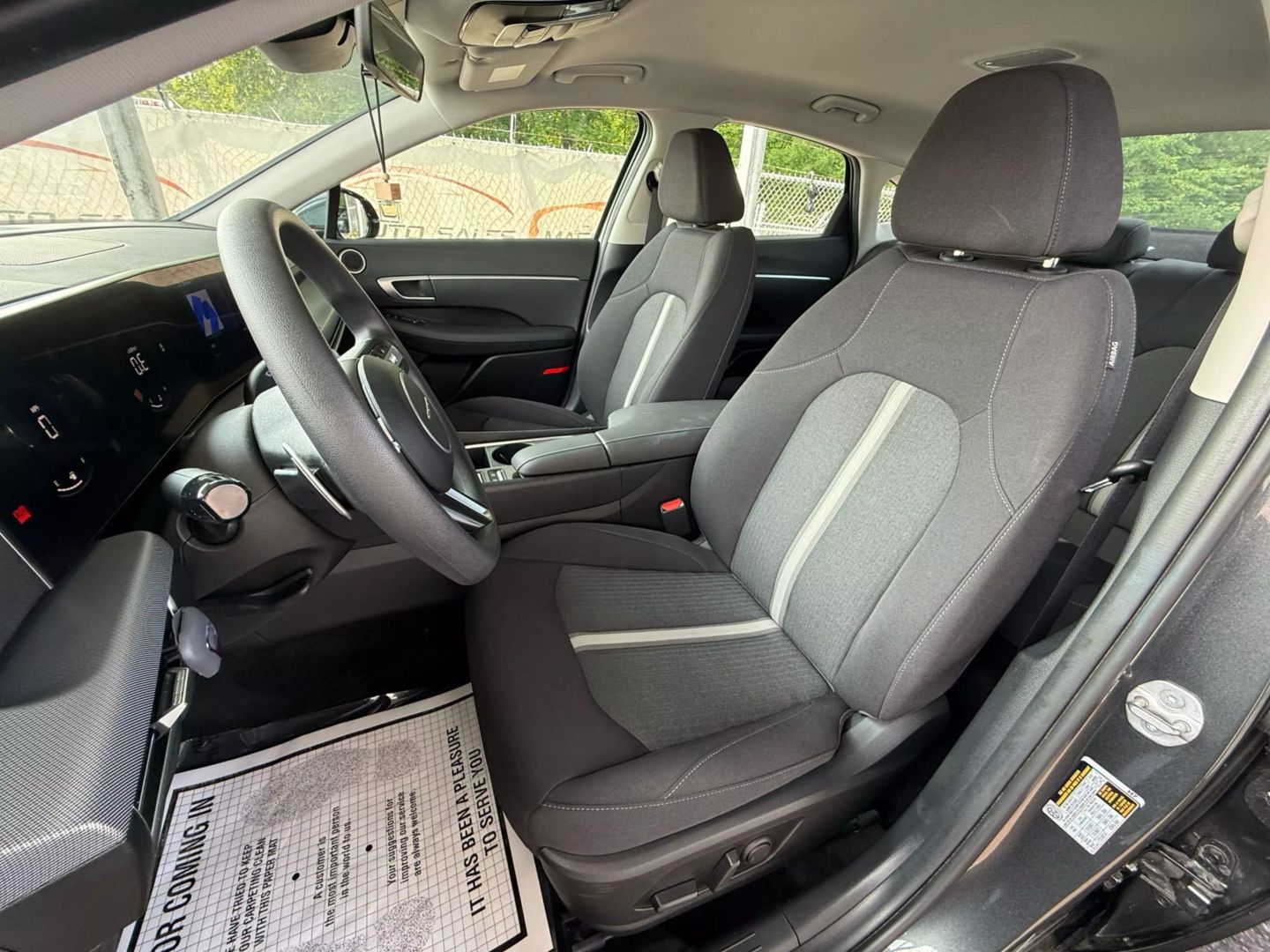 2025 Hyundai Sonata - Image 16