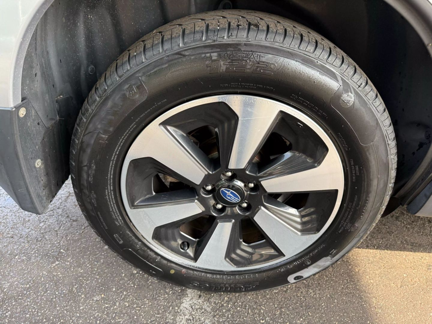 2017 Subaru Forester - Image 47