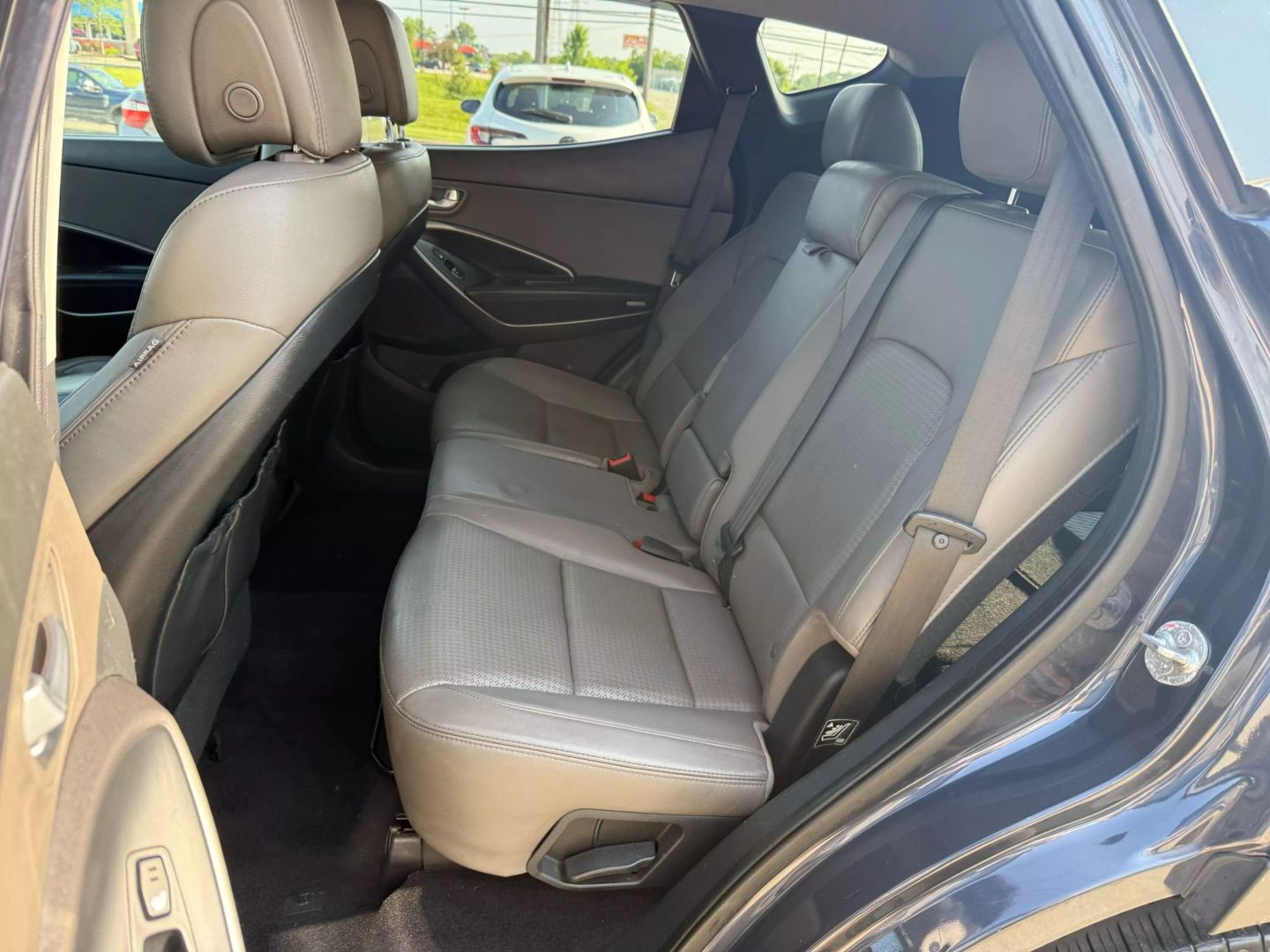 2013 Hyundai Santa Fe Sport - Image 21