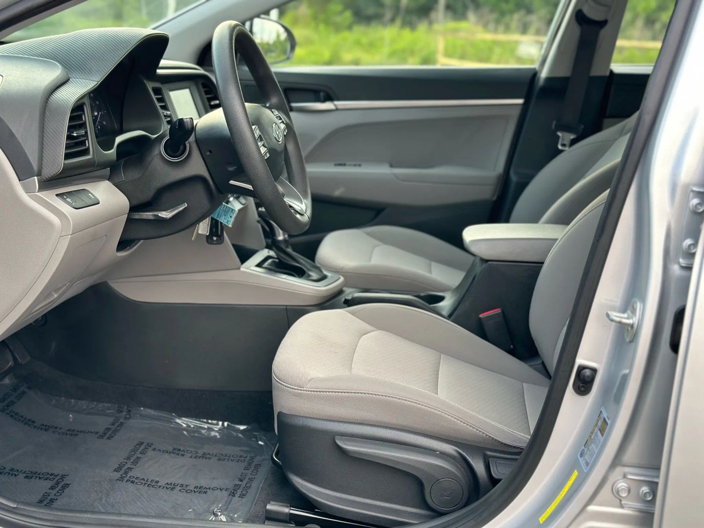2019 HYUNDAI ELANTRA SEDAN 4-CYL, 2.0 LITER SE SEDAN 4D