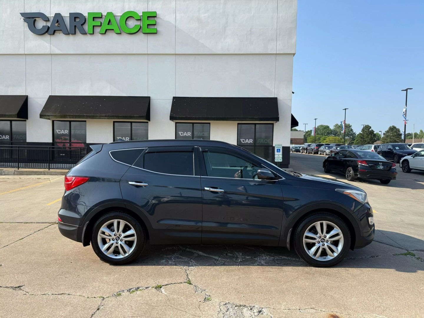 2013 Hyundai Santa Fe Sport - Image 16