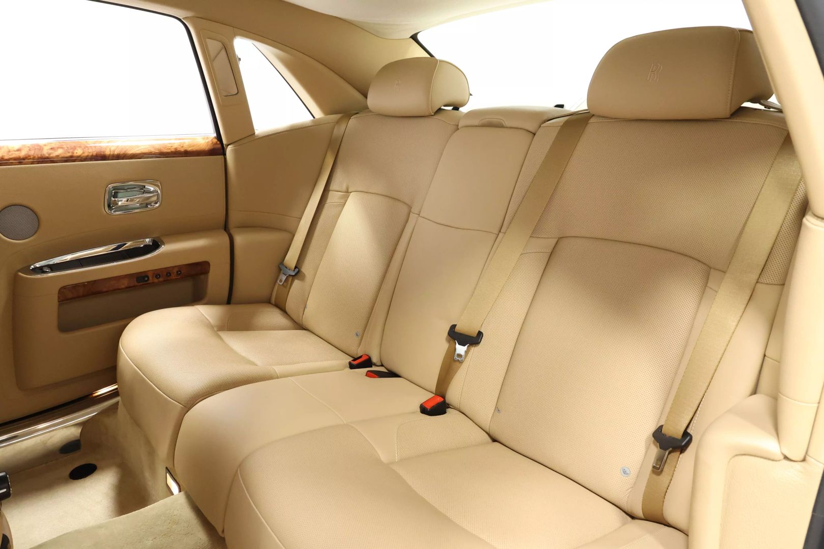 2010 Rolls-royce Ghost - Image 3