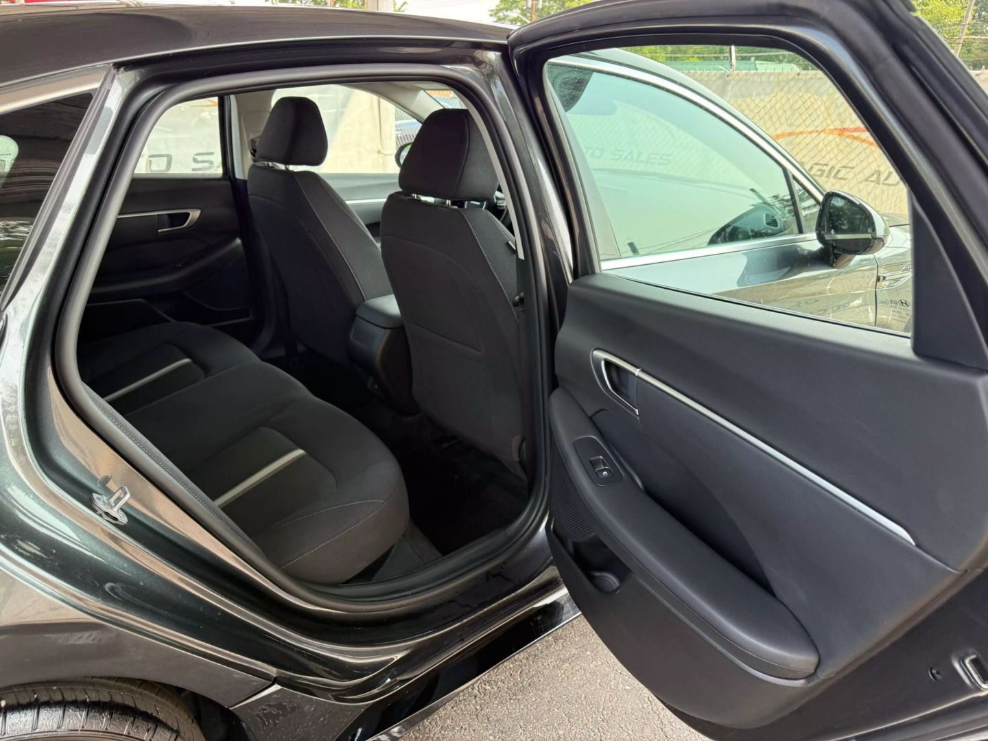 2025 Hyundai Sonata - Image 21