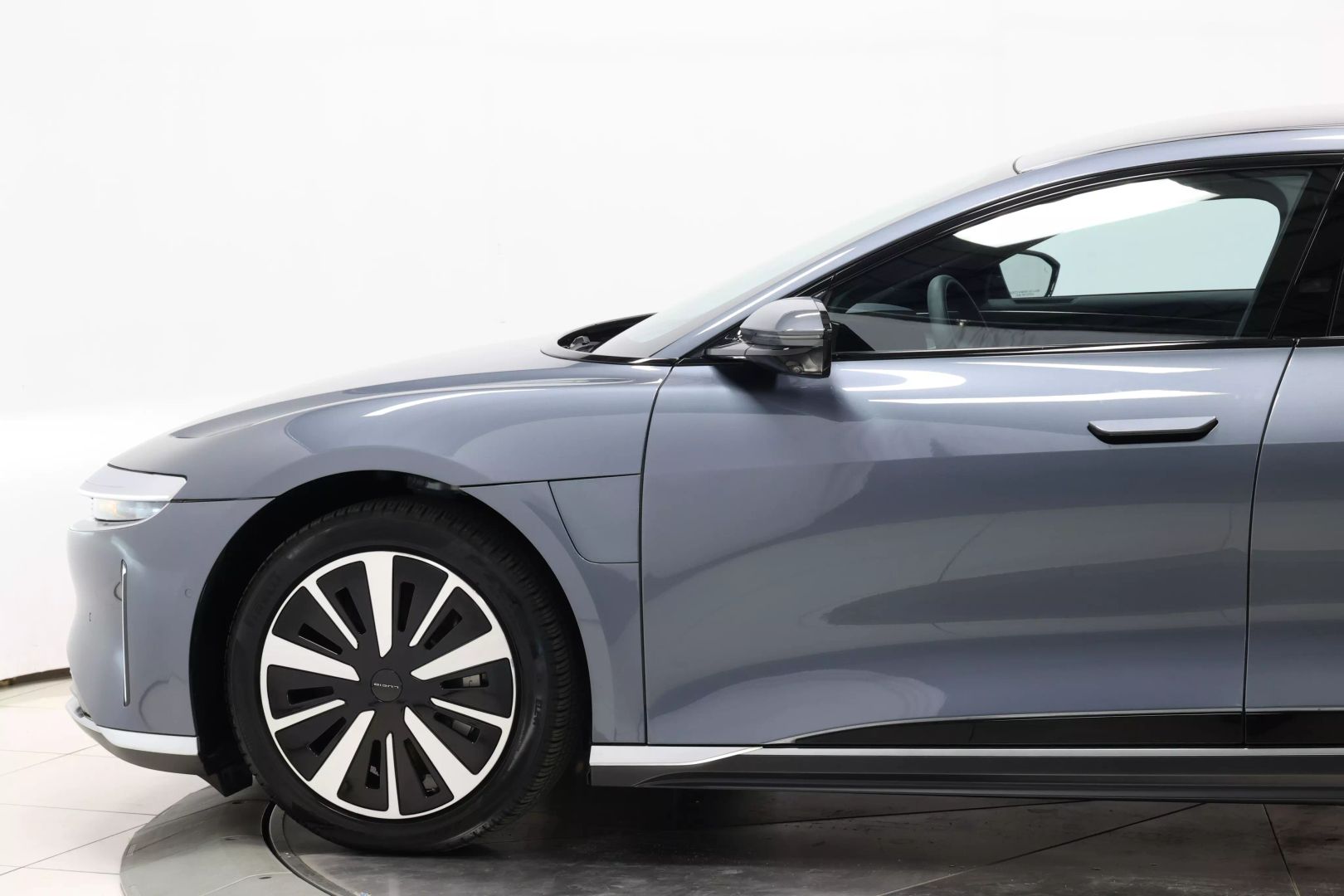 2023 Lucid Air - Image 7