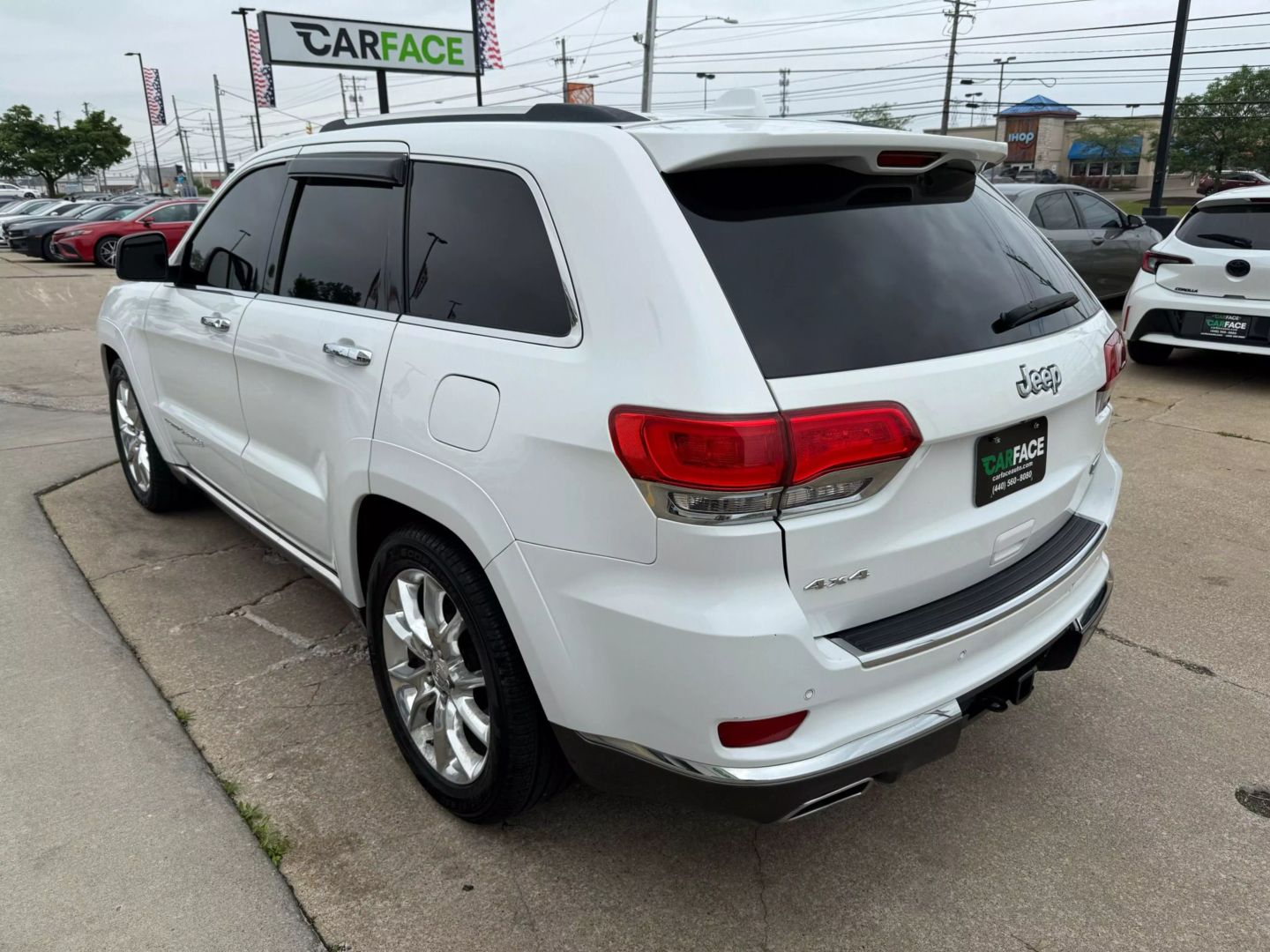 2014 Jeep Grand Cherokee - Image 7