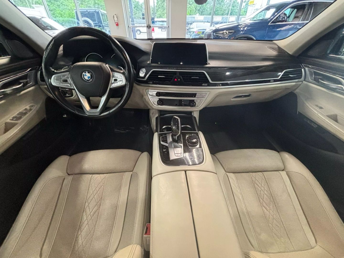2017 Bmw 7 Series 740i Xdrive Sedan 4d - Image 22