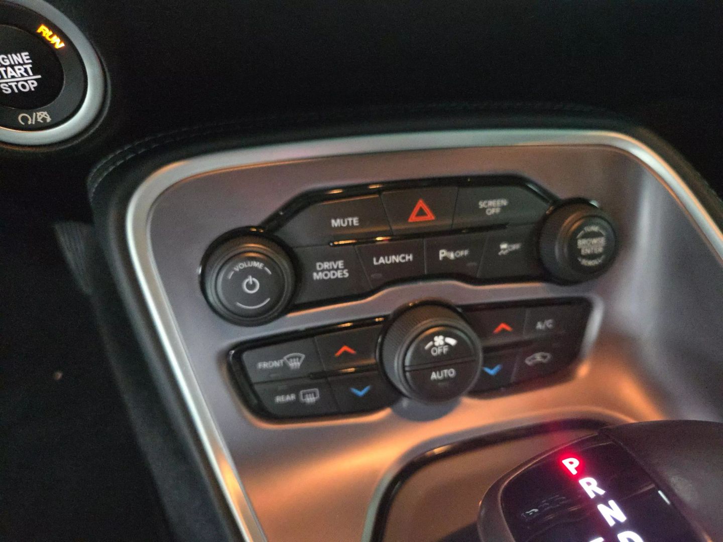 2020 Dodge Challenger - Image 25