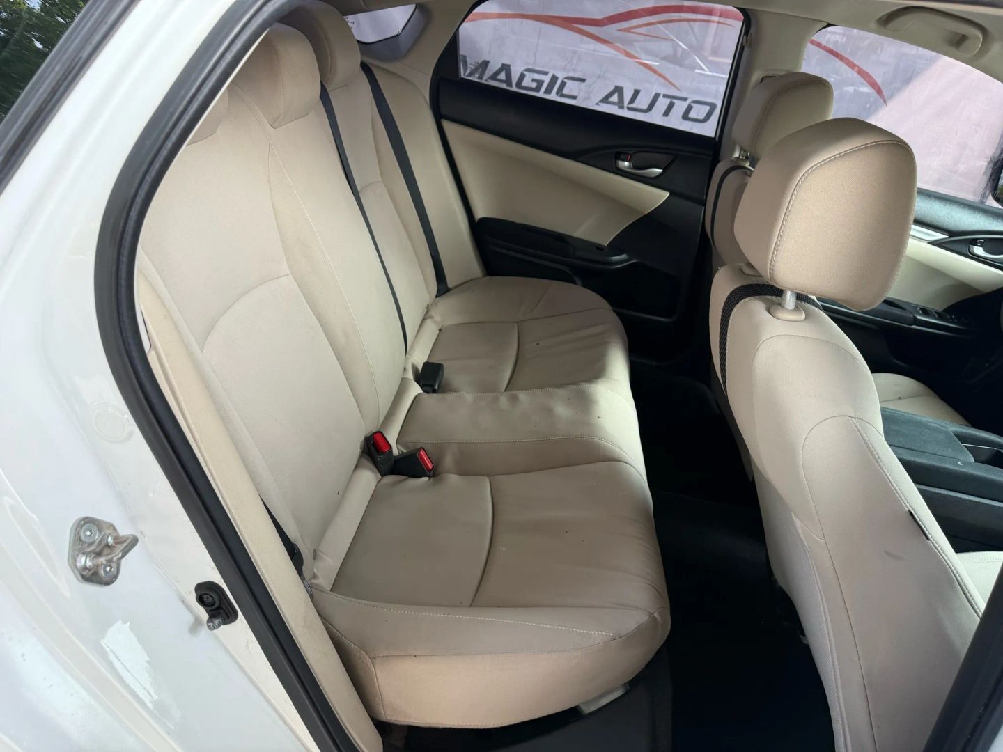 2019 Honda Civic - Image 22