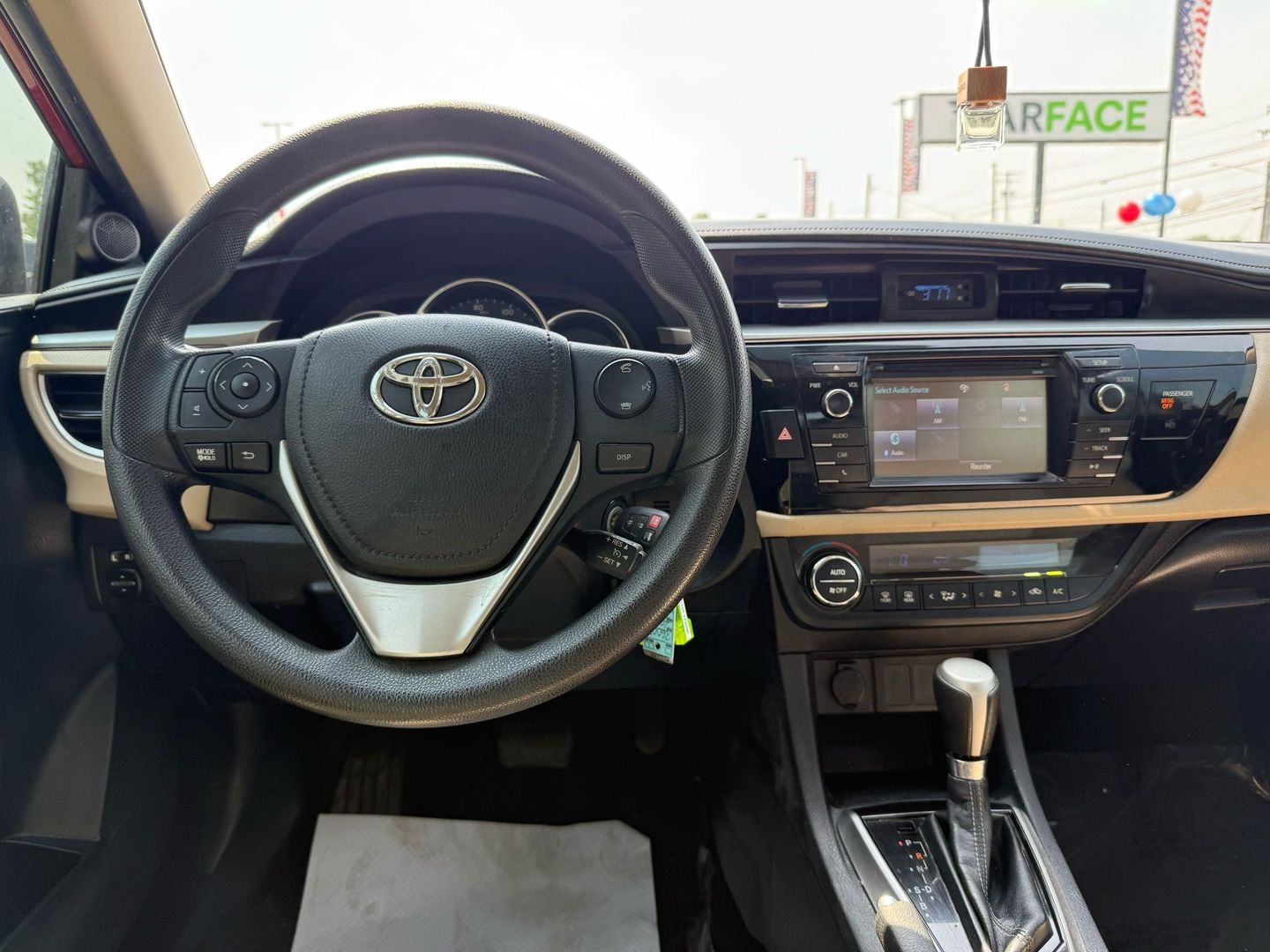 2015 Toyota Corolla - Image 21