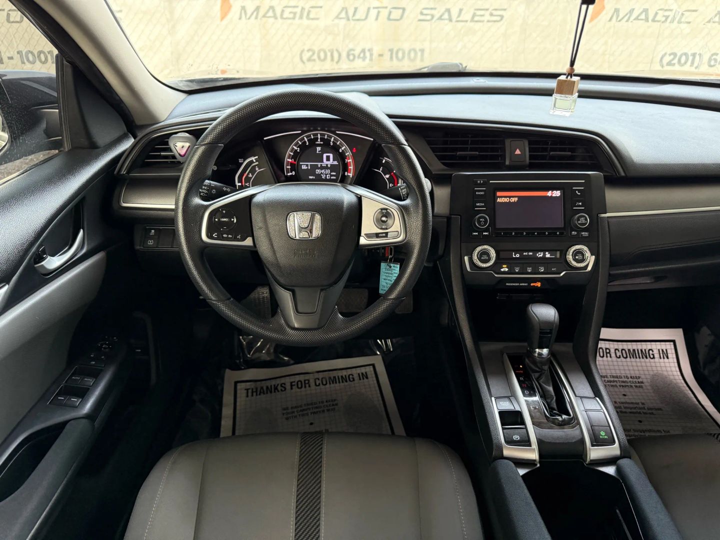 2018 Honda Civic - Image 27