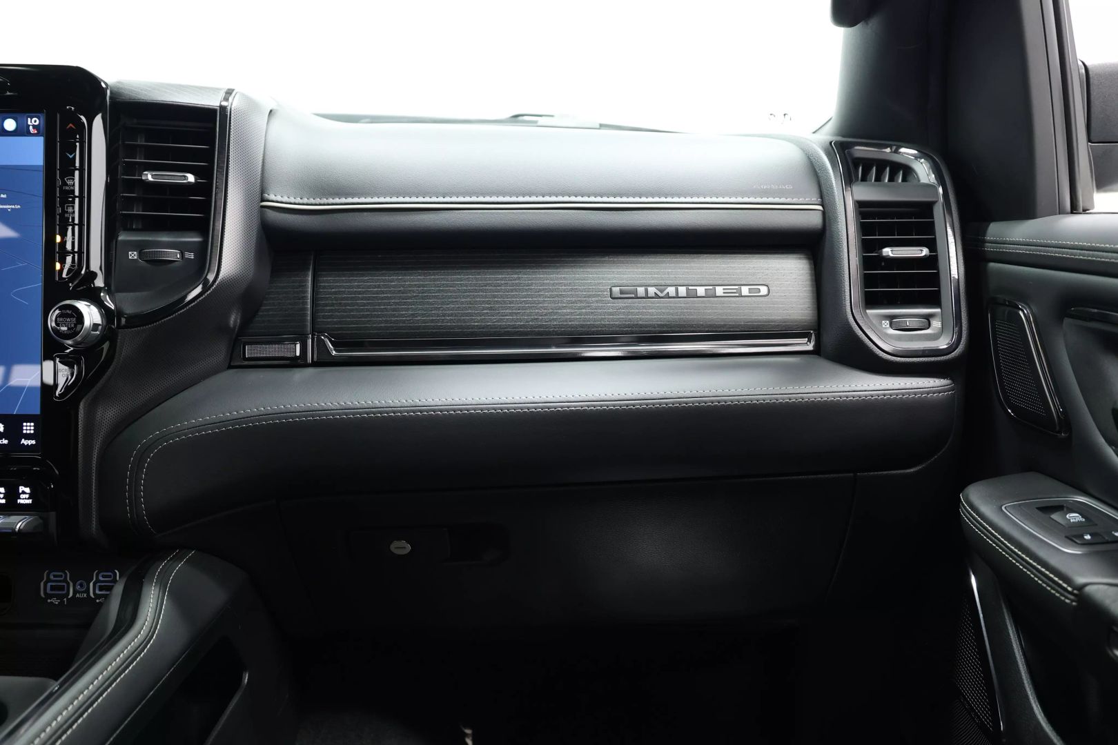 2023 Ram 1500 Crew Cab - Image 104