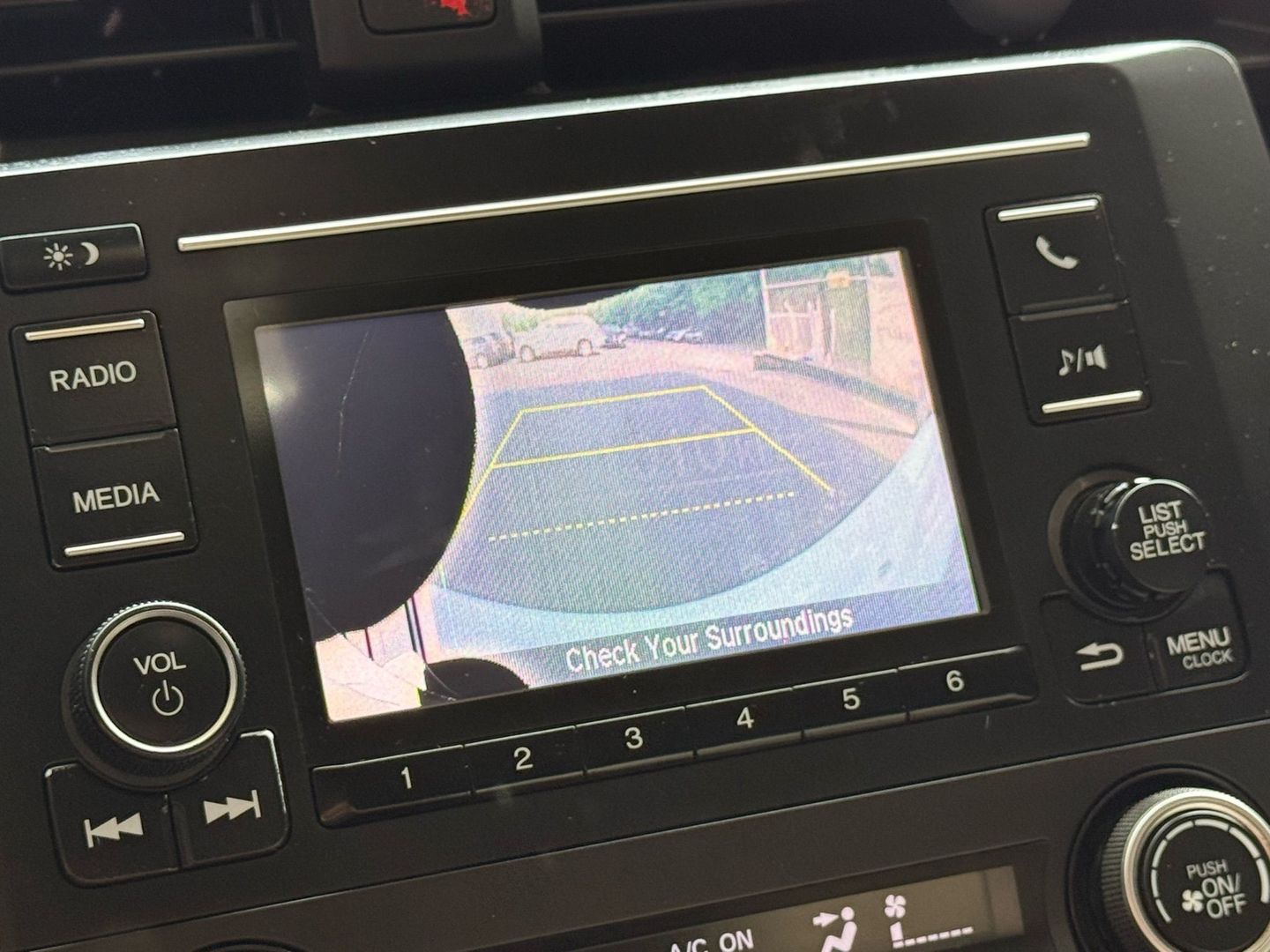 2019 Honda Civic - Image 35