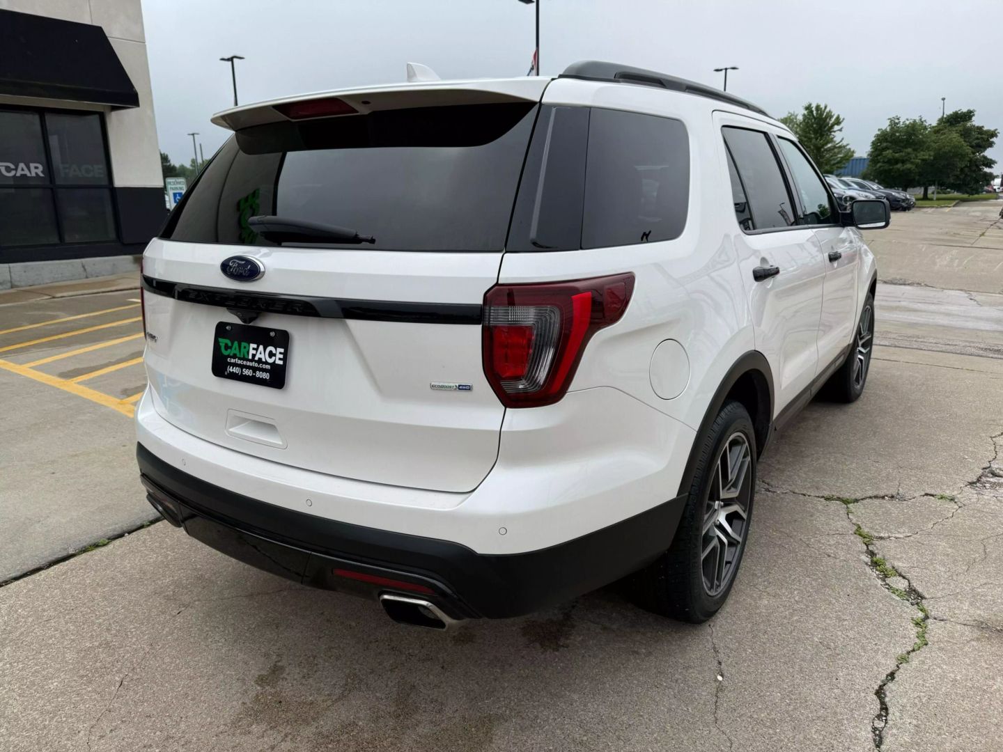 2017 Ford Explorer - Image 16
