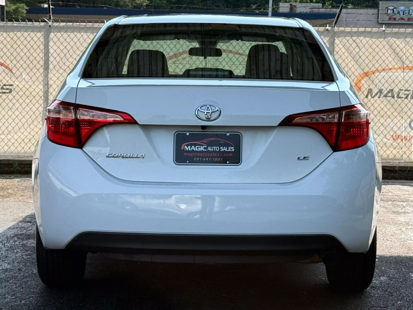2018 Toyota Corolla - Image 10