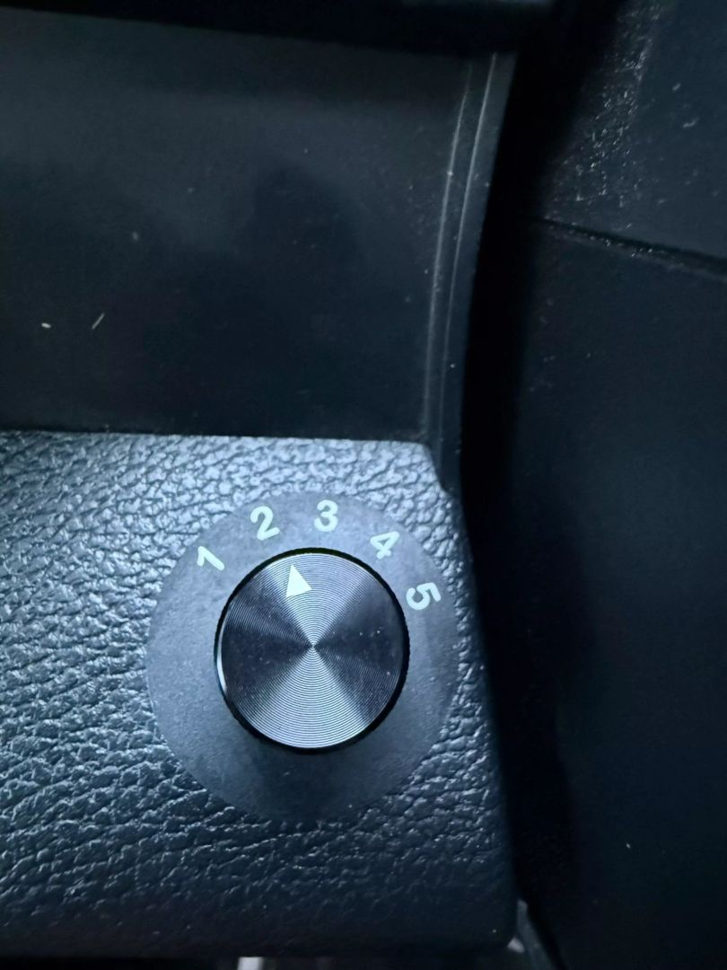 2020 Ford F250 Super Duty Crew Cab - Image 41