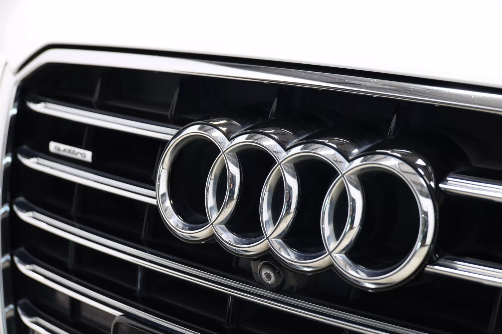 2015 Audi A8 - Image 112
